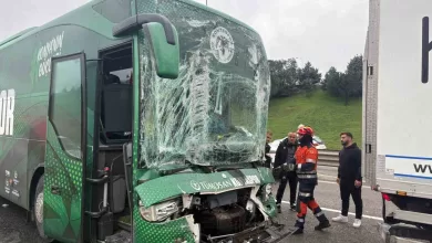 konyaspor u 19 futbol takimini tasiyan otobus kaza yapti 3 yarali 07fa02f2290b |