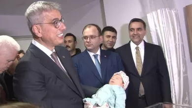 saglik bakani memisoglu istanbulda yeni yilin ilk bebeklerini ziyaret etti db593f9262ce |