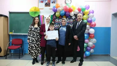 sehidin oglu ilk karnesini bakan goktasin elinden aldi 6e3cbaacb31b |