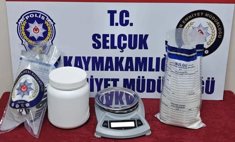 selcukta uyusturucu operasyonu 4 tutuklama b00596921650 |