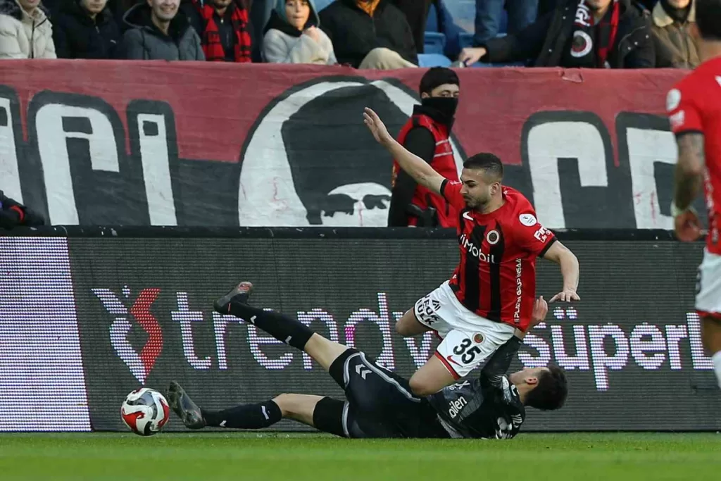 trendyol super lig genclerbirligi 0 samsunspor 1 ilk yari f93c35c91e80 |