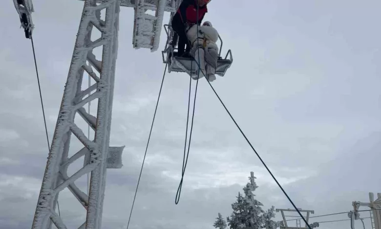 uludagda telesiyej arizasi 40 tatilci mahsur kaldi 0cd7556b5c1e |