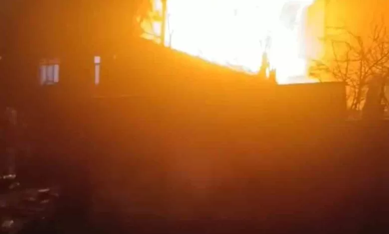 umraniyede korkutan cati yangini 3f58b5c074d9 |