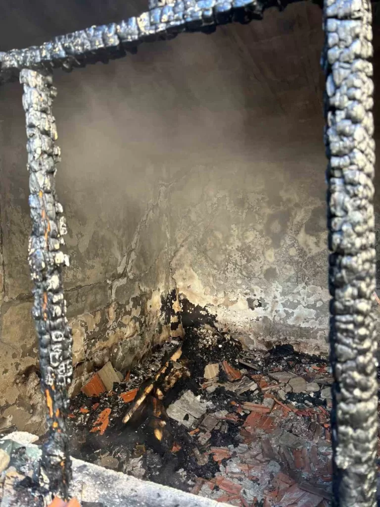 yasli adam evinde elektrikli sobadan cikan yanginda hayatini kaybetti 7833897e946f |