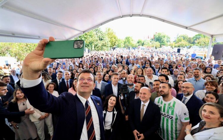 İBB'de çifte bayram 1 50UTr57GG22r5k |