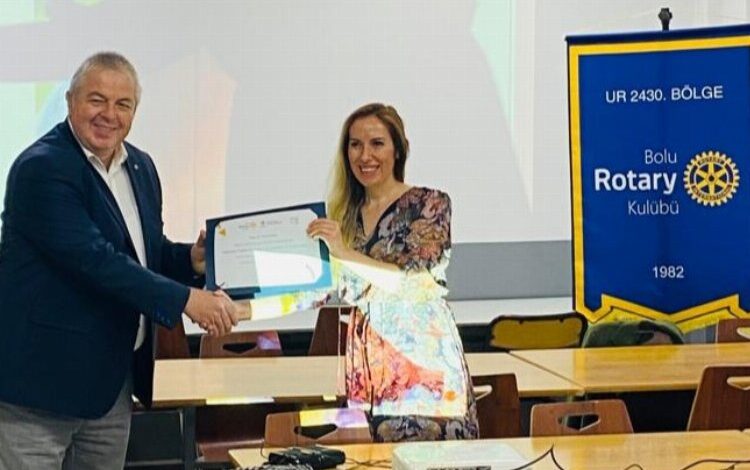 Rotary farkındalık eğitimlerine devam ediyor 1 5GT1G62rU86kr0 |