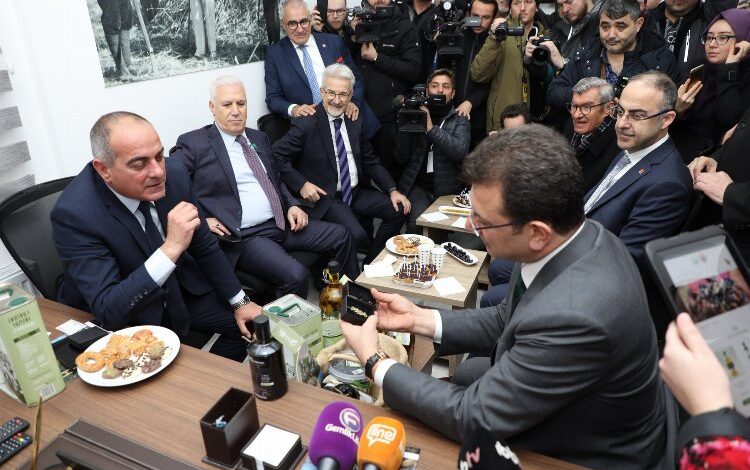 İlk zeytin alışverişi Ekrem İmamoğlu’ndan 1 8GGr955r4TUk50 |