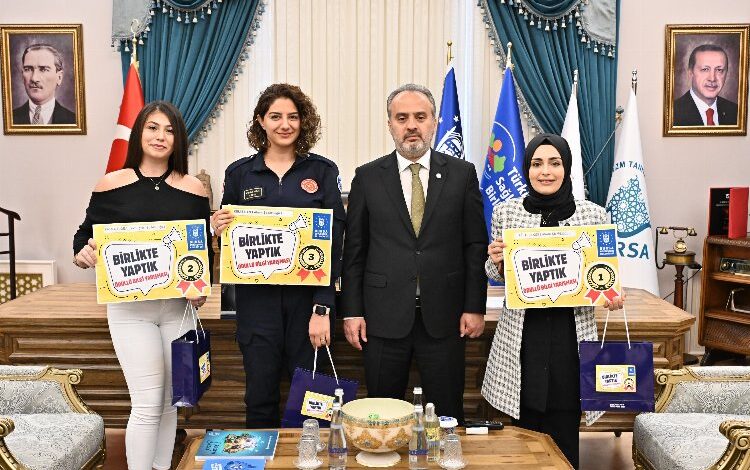 Bursa personeline 'Birlikte Yaptık' ödülüyle motivasyon 1 G5990kUrrTG227 |