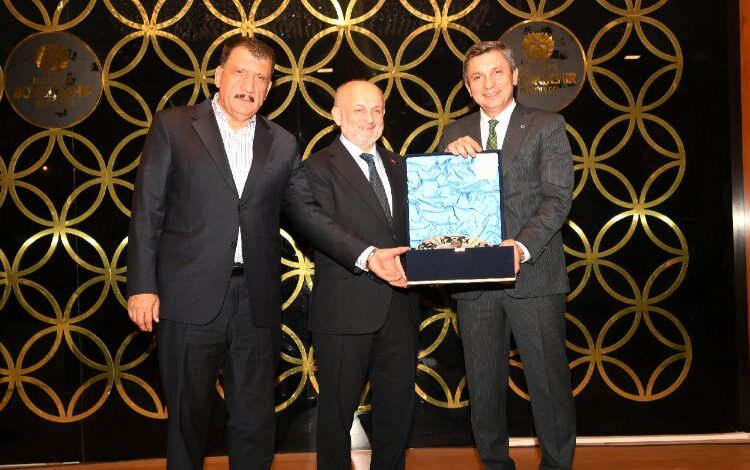 Malatya Müftüsü Işıldar'a veda yemeği 1 G7G83krUrT2827 |