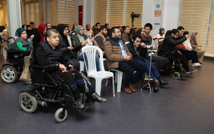 Özel bireylere dijital medya eğitimi 1 GU164k8T0r6G5r |