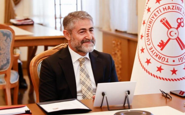 Bakan Nebati'den kara para iddiasına yanıt 1 GrGUr17806Tk05 |