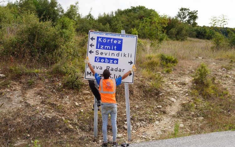 Kocaeli'de kırsala işaret ve yönlendirme seferberliği 1 T4rGG86406kr8U |