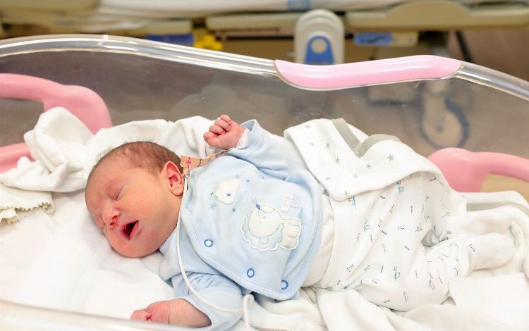 Dokuz Eylül'ün öncü uygulaması Yusuf Bebeği hayata bağladı 1 rT02G4kr6G822U |